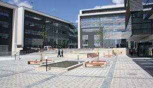 Mungesa e fletëarrestit ndërkombëtar shtyn seancën ndaj Cvetko Kostiçit