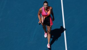 Me lehtësi në gjysmëfinale