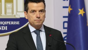 Shehaj thirrje ambasadorëve: Të ndërhyjnë për të mbrojtur prokurorët dhe gjykatësit