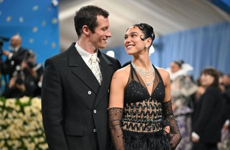 Dua Lipa mungoi në Grammy Awards — dhe këtë herë, arsyeja ishte personale