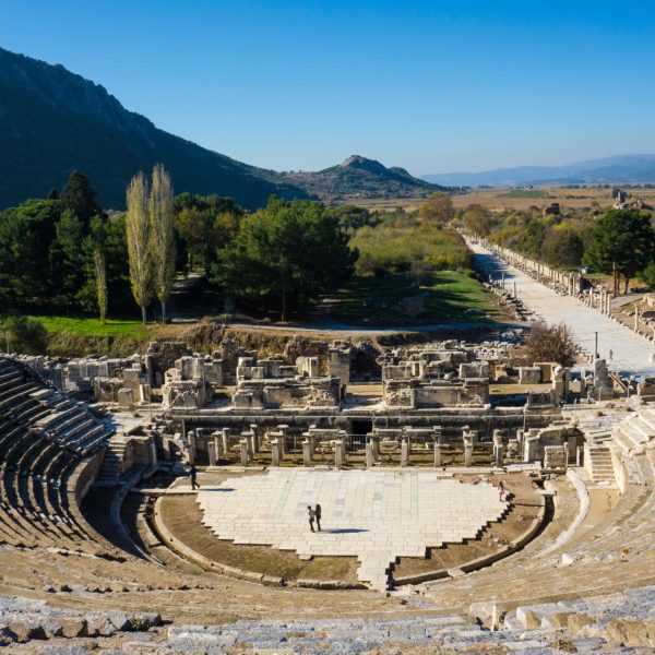 Efesi: Qyteti antik romak 10 herë më i madh se Disneyland