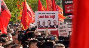 Denojeni me vdekje lirinë