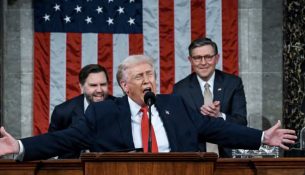 Trump përshëndet ekonominë dhe kërcënon Iranin