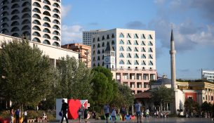 Rriten pagat në vend, disa sektorë kryesojnë