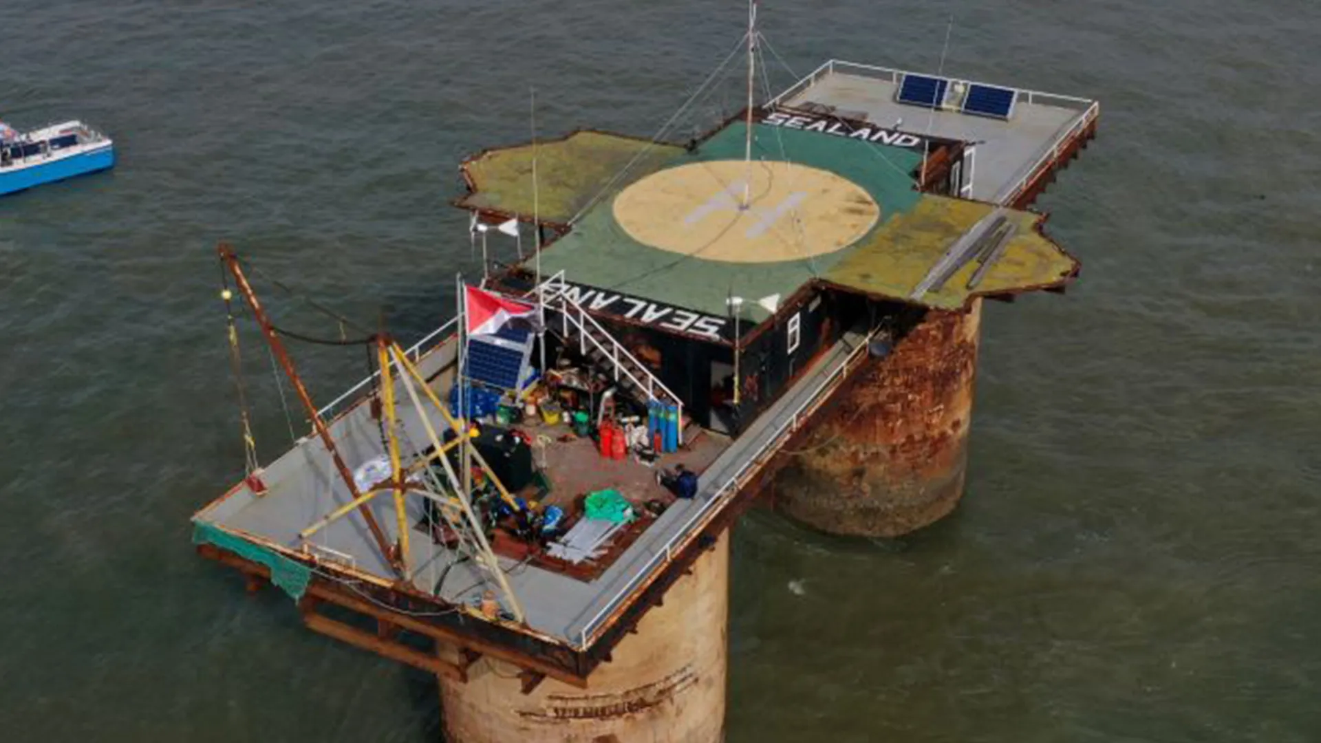 Shtetet e vetëshpallura që janë kthyer në atraksione turistike