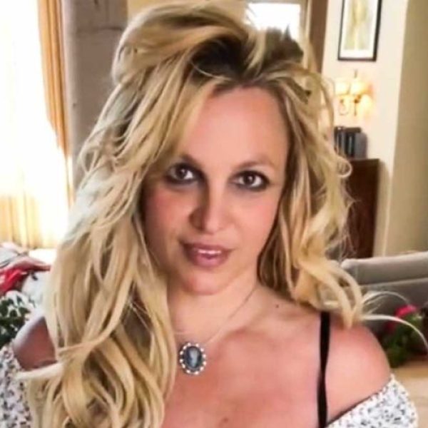 Britney Spears shpërthen ndaj familjes: “Jam me fat që jam gjallë”