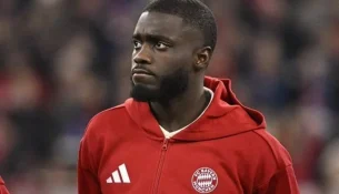 Bayerni ‘blindon’ Dayot Upamecanon