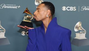 Durand Bernarr fiton Grammy-n e parë për albumin “BLOOM”