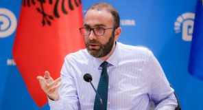 Bardhi: E vetmja pengesë drejt BE-së, qeveria e korruptuar