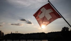 Zvicra ndalon importet e gazit rus