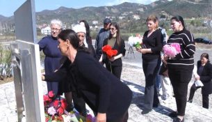 18 vjet nga tragjedia e Gërdecit, familjarët e viktimave: Drejtësia për këtë ngjarje ka ardhur tepër vonë