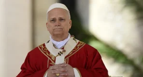 Papa Leoni përballet me Trump