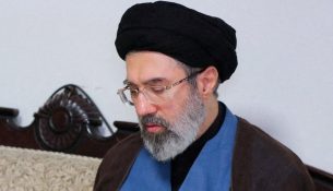 Khamenei paralajmëron se Irani do t’i japë SHBA-ve “mësime që nuk do t’i harrojë”