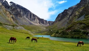 Kirgistani – destinacioni i përsosur për turizëm malor