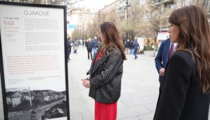 Hapet ekspozita “Masakrat në Kosovë 1998–1999” në Prishtinë