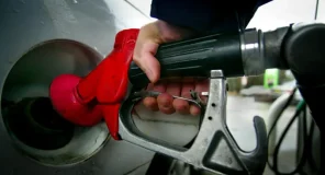 Australia nxjerr karburant nga rezervat e emergjencës