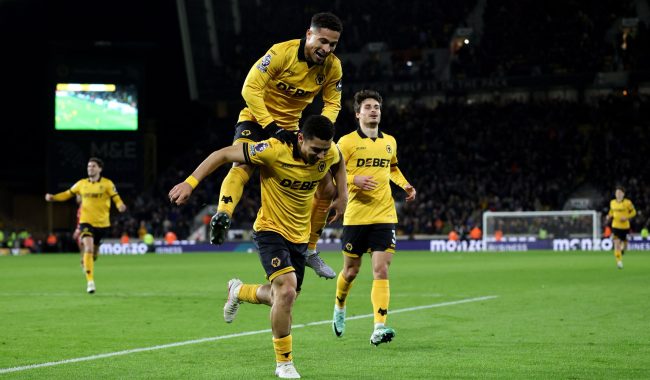 Liverpooli ‘humbet busullën’, sërish