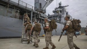 Pentagoni dërgon njësi të marinsave në Lindjen e Mesme