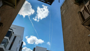 Goditet me bombë baza ushtarake izraelite, nisin hetimet