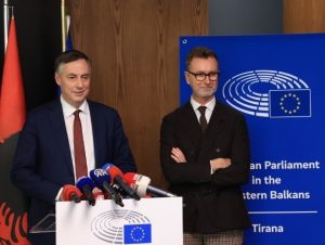 Eurodeputetët: IBAR-i thelbësor për avancimin e Shqipërisë në BE