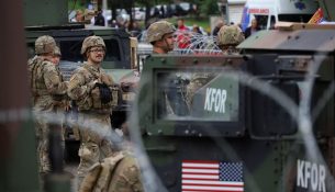 Kongresmenët amerikanë, letër Rubios: Tërheqja e trupave të SHBA-së nga Kosova rrezikon Ballkanin