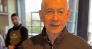 U raportua se është vrarë, Netanyahu: Po vdes vetëm për kafe