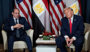 Presidenti i Egjiptit paralajmëron se nafta mund ta kalojë shifrën e 200 dollarëve