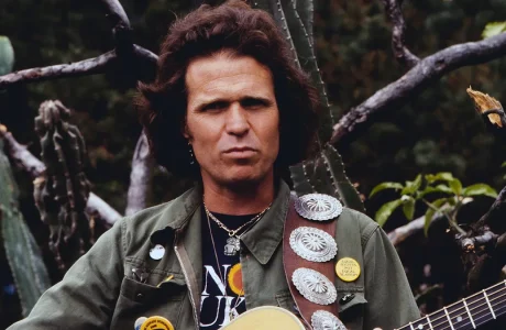 Vdes në moshën 84-vjeçare legjenda e rockut protestues “Country” Joe McDonald