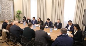 Lufta rrit çmimet e karburanteve në Shqipëri, Qeveria paralajmëron task-forcë kundër abuzimeve