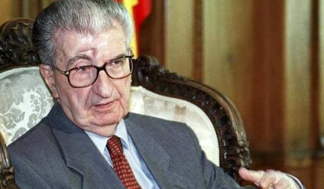 Dokumentet e CIA-s: Kiro Gligorovit i janë ofruar 100 milionë dollarë për ta ndryshuar emrin e Maqedonisë