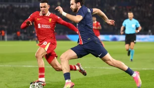 Khvicha Kvaratskhelia në Premier League?