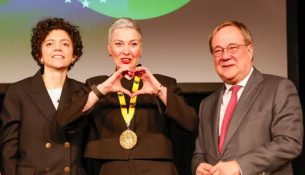 Kolesnikova e Bjellorusisë merr Çmimin e Karlit të Madh në Gjermani