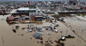 Vërshimet në Kosovë shkaktojnë dëme mbi 5 mln euro, komunat kërkojnë ndërhyrje urgjente të qeverisë