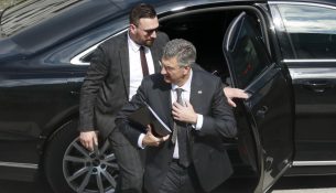 Kroacia kufizon çmimin e naftës në 1.73 euro