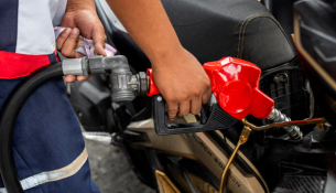 Filipinet thonë se po bashkëpunojnë me Washingtonin për të siguruar naftë