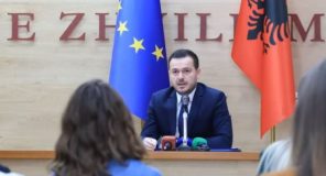 Ministri i Bujqësisë paralajmëron: Duhet të plotësojmë detyrat për IPARD deri më 9 prill