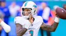 Miami Dolphins lirojnë Tua Tagovailoa, klubit do t’i kushtojë rekord 99.2 milionë dollarë