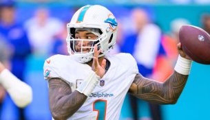 Miami Dolphins lirojnë Tua Tagovailoa, klubit do t’i kushtojë rekord 99.2 milionë dollarë