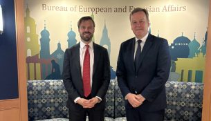 Sorensen e Hanrahan dakordohen për hapat e ardhshëm në dialog