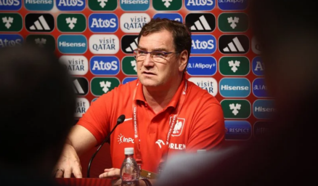 Trajneri i Polonisë paralajmëron: Shqipëria do jetë një kockë e fortë