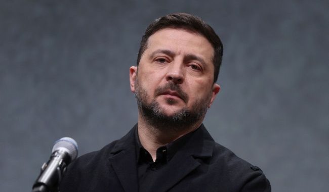 Zelensky i drejtohet Putinit me letër të hapur, kërkon përfundim të luftës dhe hapje të bisedimeve për paqe