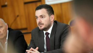 Salla në Pogradec: 13.8 milionë euro mbështetje për bujqësinë