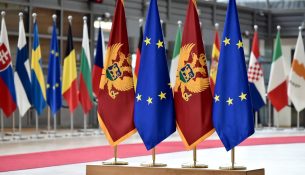 “Ora e zgjerimit” nis për Malin e Zi, reagime në BE