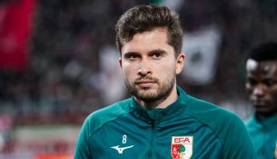 Elvis Rexhbeçaj bëhet me skuadër të re