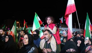 Fituesit dhe Humbësit e Luftës me Iranin