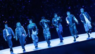 BTS triumfon në VMAs, rrëmben tri çmime