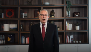 Kosova rrezikon të rrëshqasë drejt anarkisë, thotë Hamza