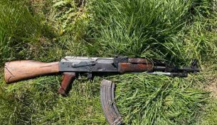 Tre të arrestuar për grabitje në Ferizaj