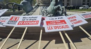 Protestë e studentëve shqiptarë në Shkup