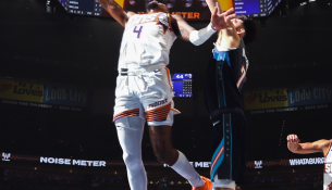 Thunder thellon epërsinë ndaj Suns